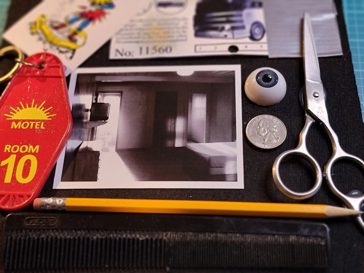 The Lost Room Sunshine Motel Room 10 objects 